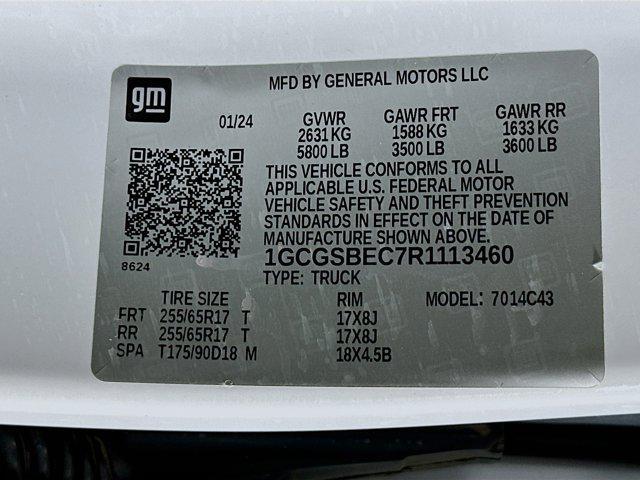 used 2024 Chevrolet Colorado car, priced at $25,637