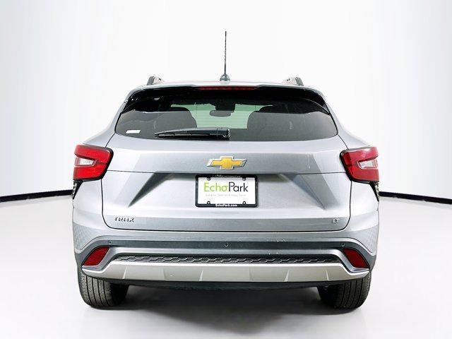 used 2025 Chevrolet Trax car, priced at $18,397