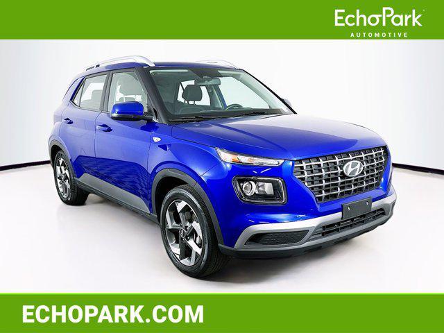 used 2025 Hyundai Venue car, priced at $17,996