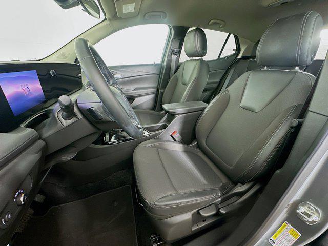 used 2025 Buick Encore GX car, priced at $18,497