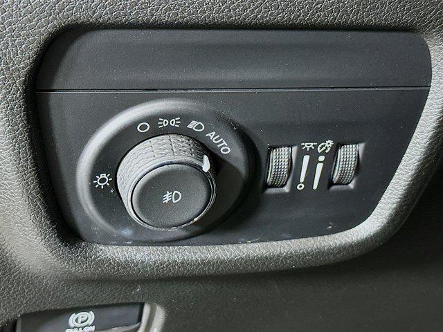 used 2023 Jeep Grand Cherokee car, priced at $25,996