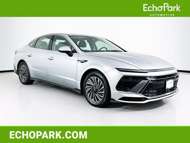 used 2025 Hyundai Sonata Hybrid car, priced at $20,496