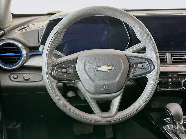 used 2025 Chevrolet Trax car, priced at $18,997
