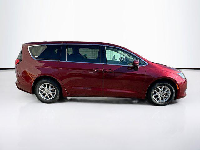 used 2017 Chrysler Pacifica car, priced at $13,987