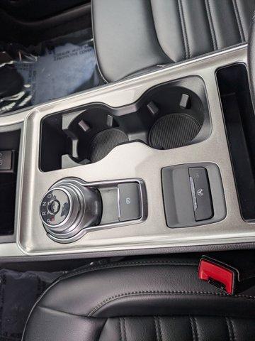 used 2023 Ford Edge car, priced at $23,979