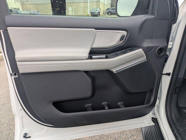 new 2026 Ford Expedition car, priced at $72,090