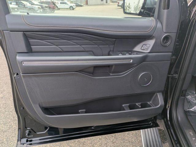 used 2023 Ford Expedition car, priced at $51,983
