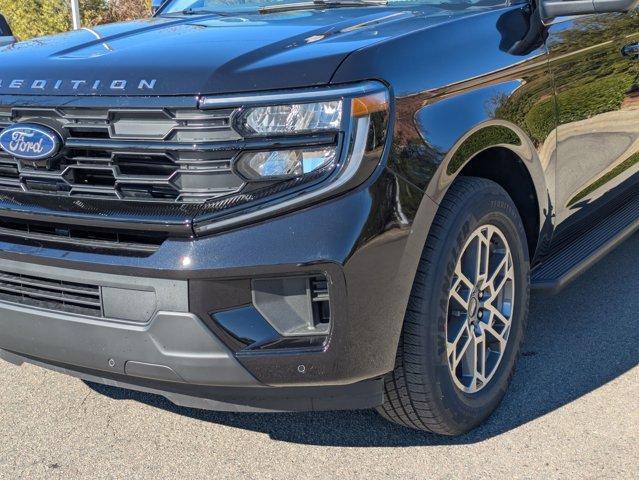 new 2026 Ford Expedition car, priced at $71,695