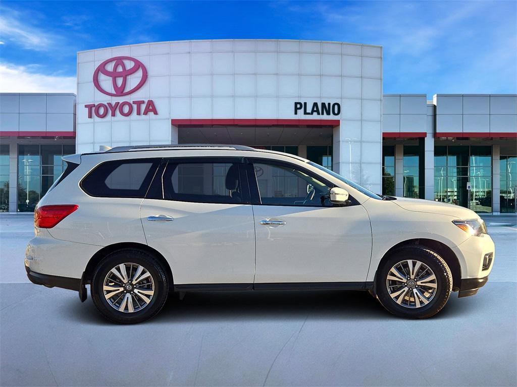 used 2020 Nissan Pathfinder car, priced at $15,791