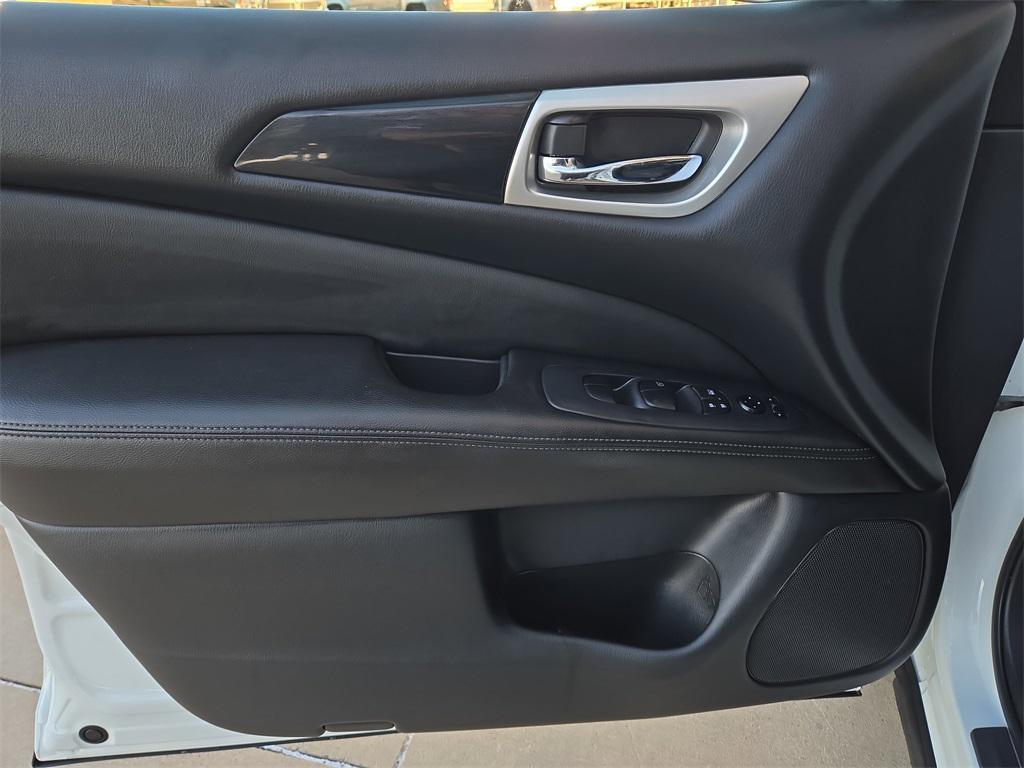 used 2020 Nissan Pathfinder car, priced at $15,791