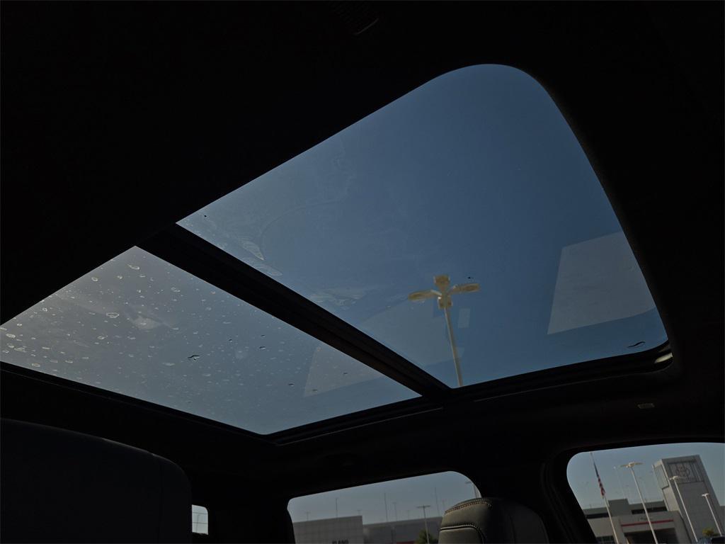 new 2025 Toyota Tundra Hybrid car, priced at $78,684