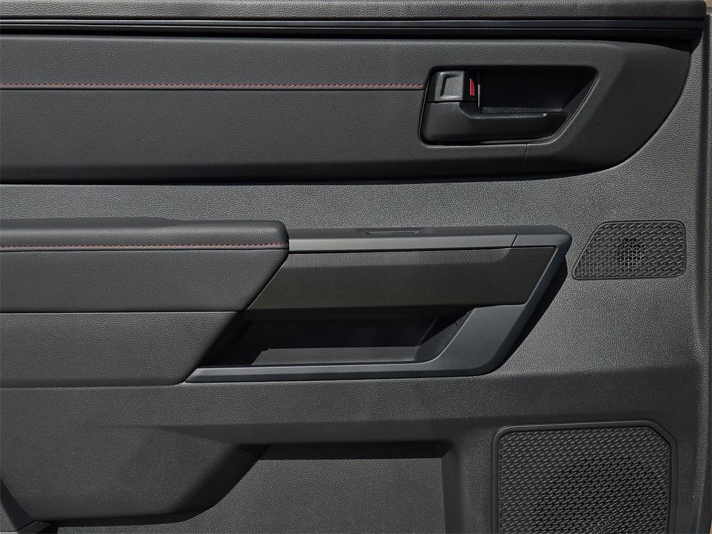 new 2025 Toyota Tundra Hybrid car, priced at $78,684