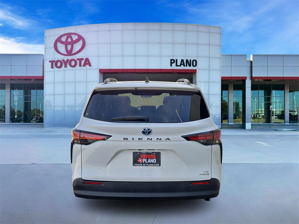 used 2021 Toyota Sienna car, priced at $31,413