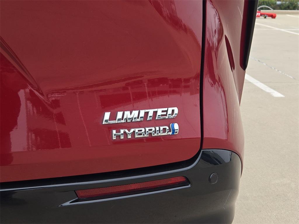 used 2021 Toyota Sienna car, priced at $27,470