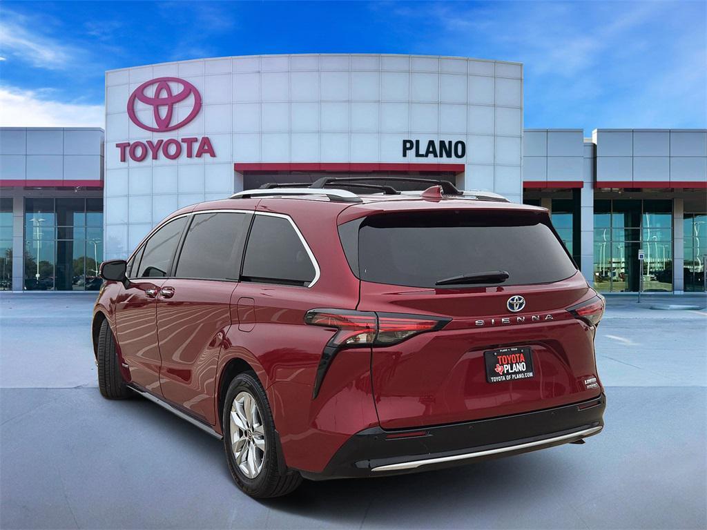 used 2021 Toyota Sienna car, priced at $27,470
