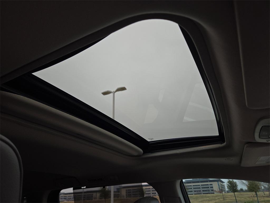 used 2021 Toyota Sienna car, priced at $27,470