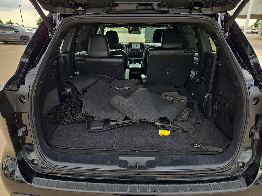 used 2024 Toyota Highlander car, priced at $34,878