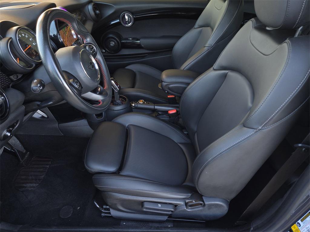 used 2020 MINI Hardtop car, priced at $16,781