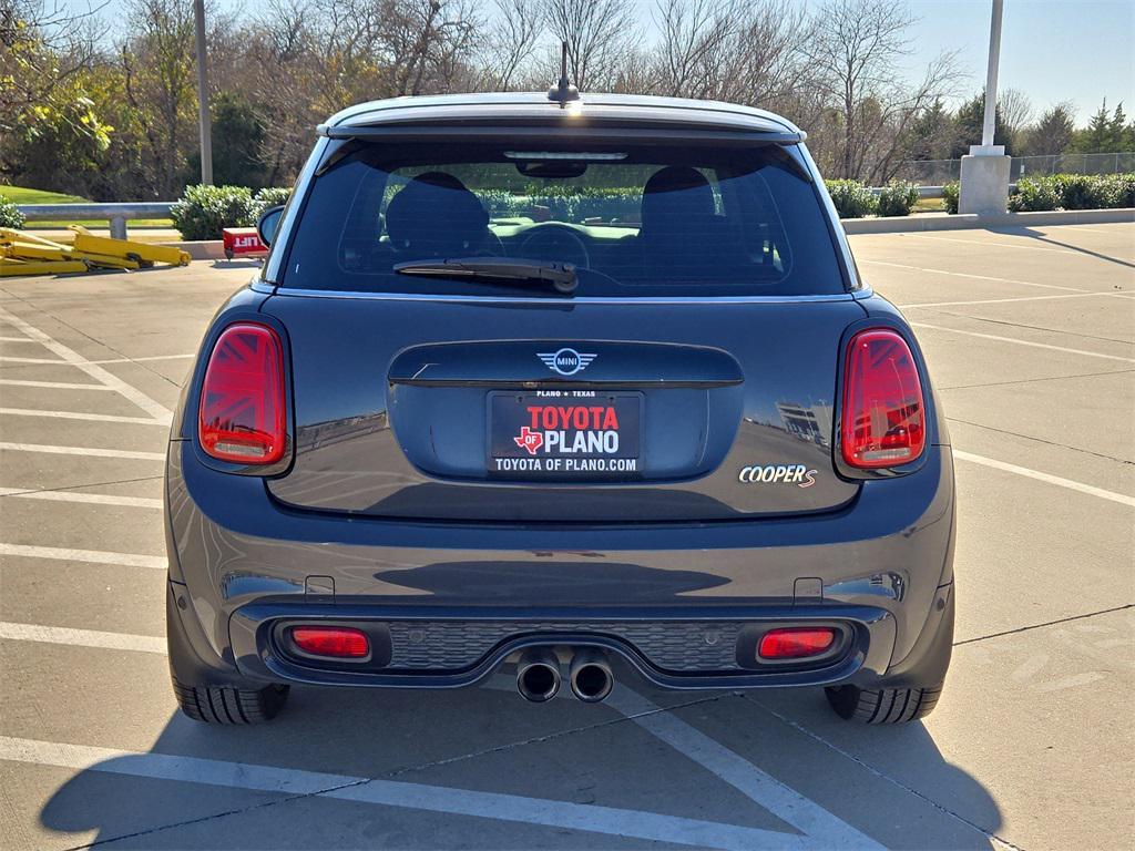 used 2020 MINI Hardtop car, priced at $16,781