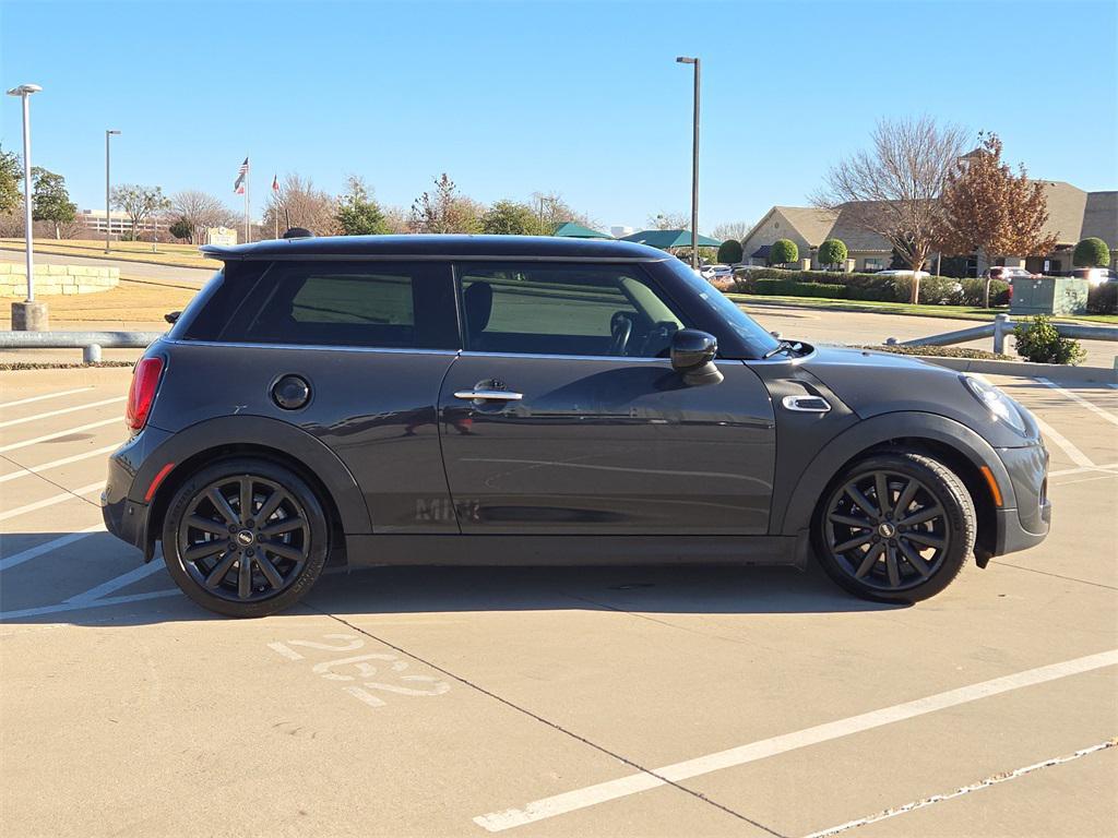 used 2020 MINI Hardtop car, priced at $16,781