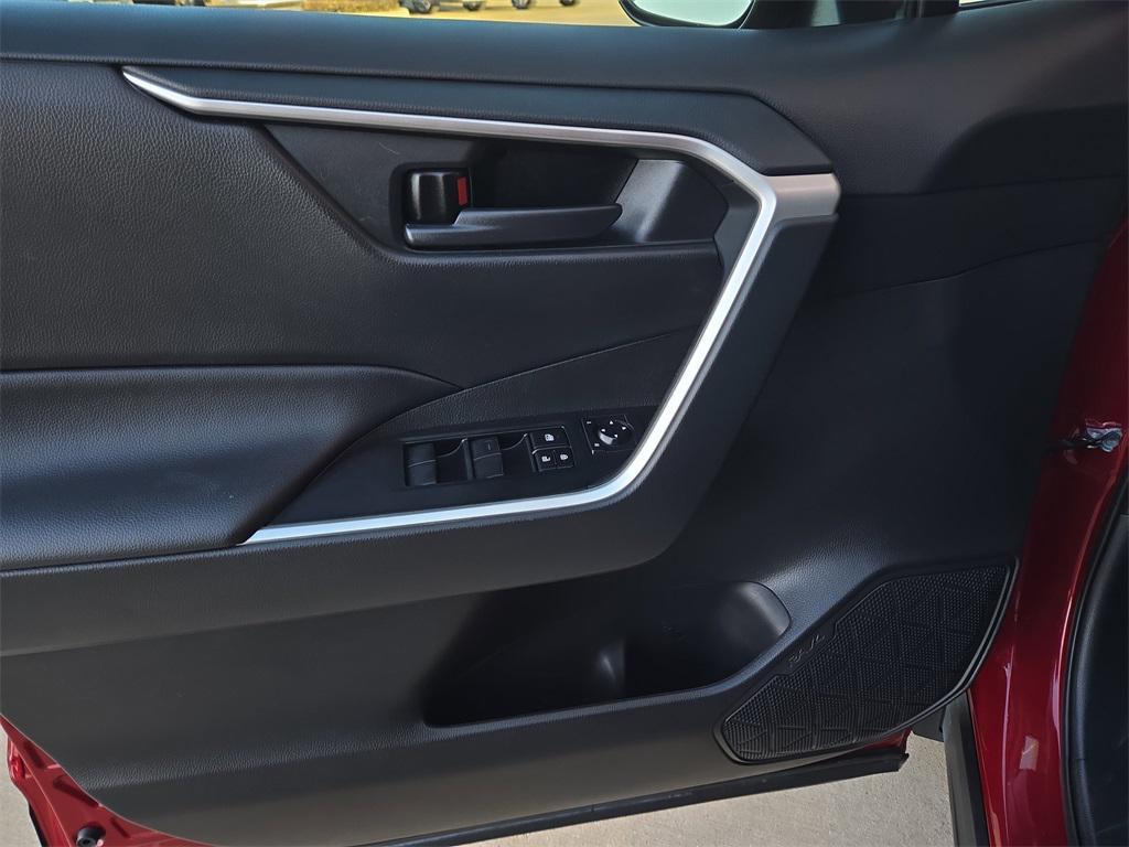 used 2021 Toyota RAV4 car, priced at $20,968