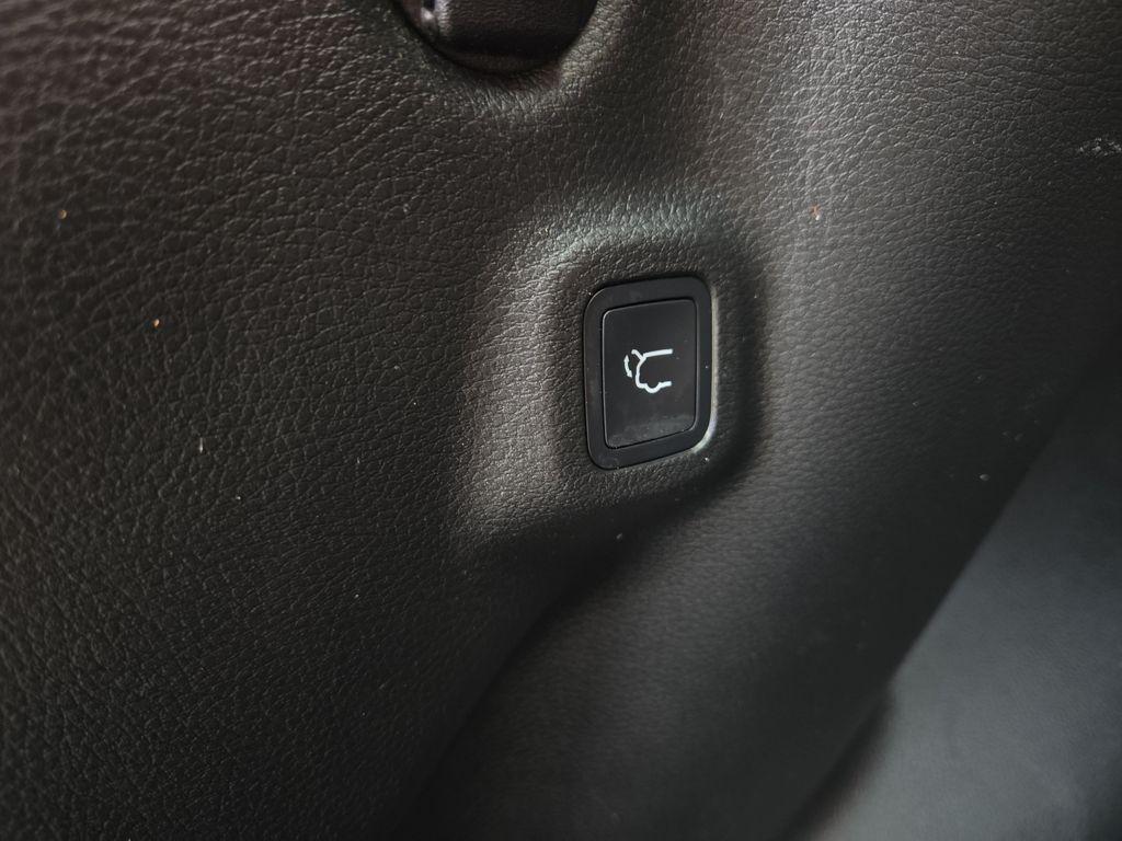 used 2022 Jeep Compass car, priced at $18,778