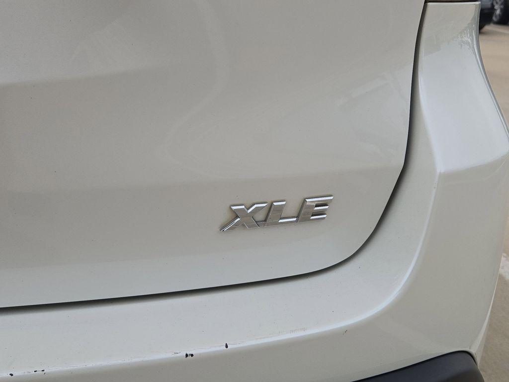 used 2019 Toyota Highlander car, priced at $20,443