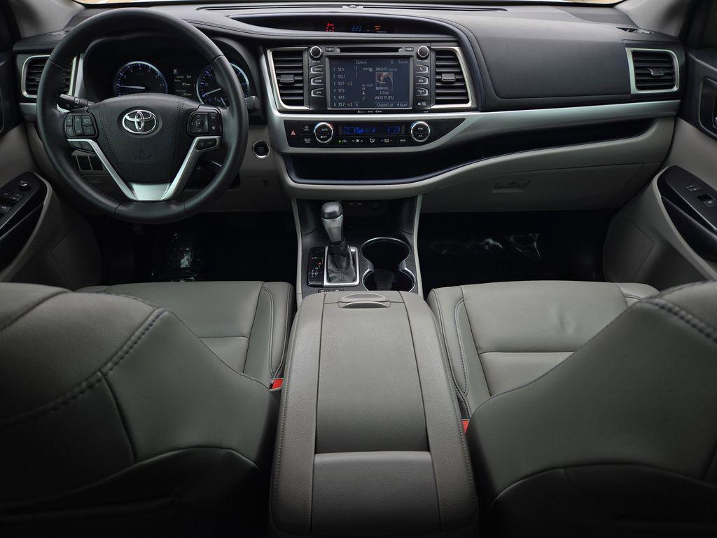 used 2019 Toyota Highlander car, priced at $20,443