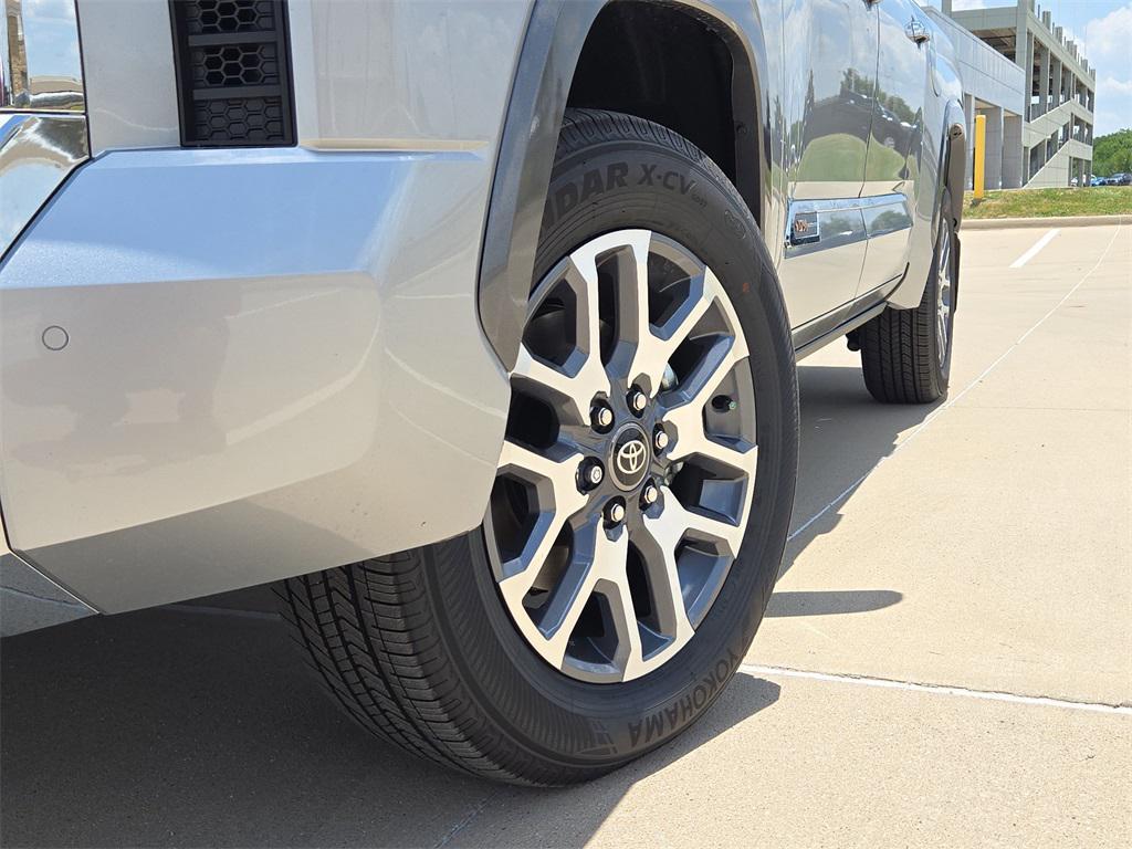 new 2025 Toyota Tundra Hybrid car, priced at $78,076