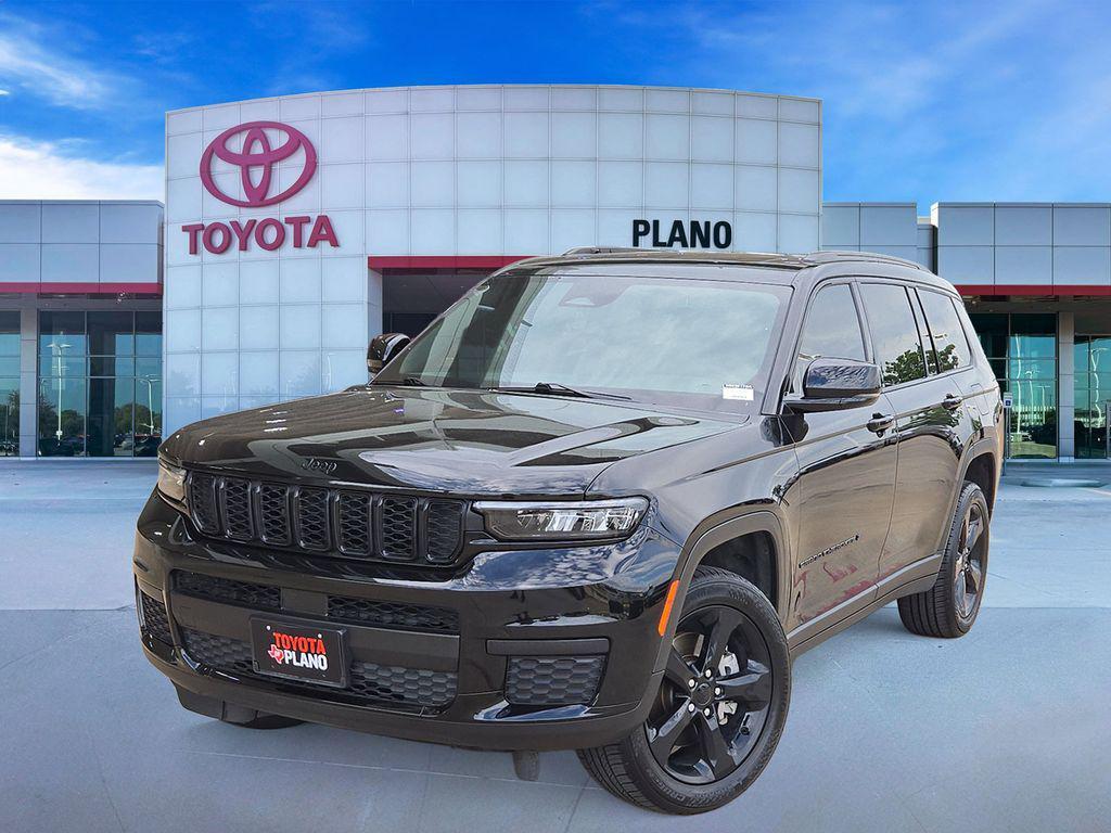 used 2025 Jeep Grand Cherokee L car, priced at $33,439