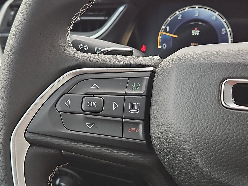 new 2025 Jeep Grand Cherokee L car, priced at $39,725