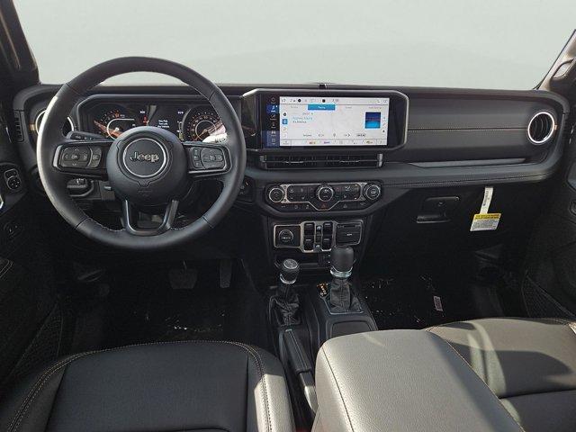 new 2025 Jeep Gladiator car, priced at $46,900