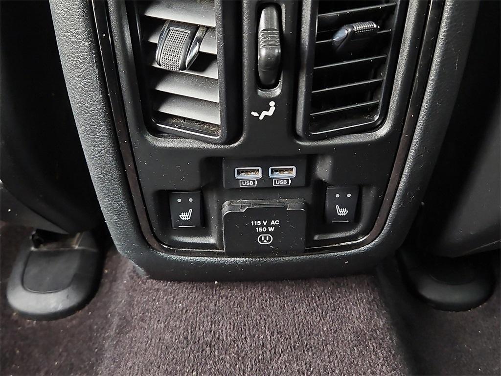 used 2018 Jeep Grand Cherokee car, priced at $21,143