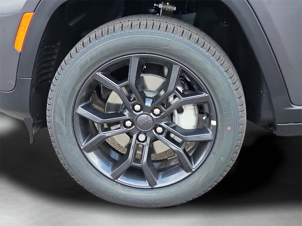 new 2025 Jeep Grand Cherokee car, priced at $51,485