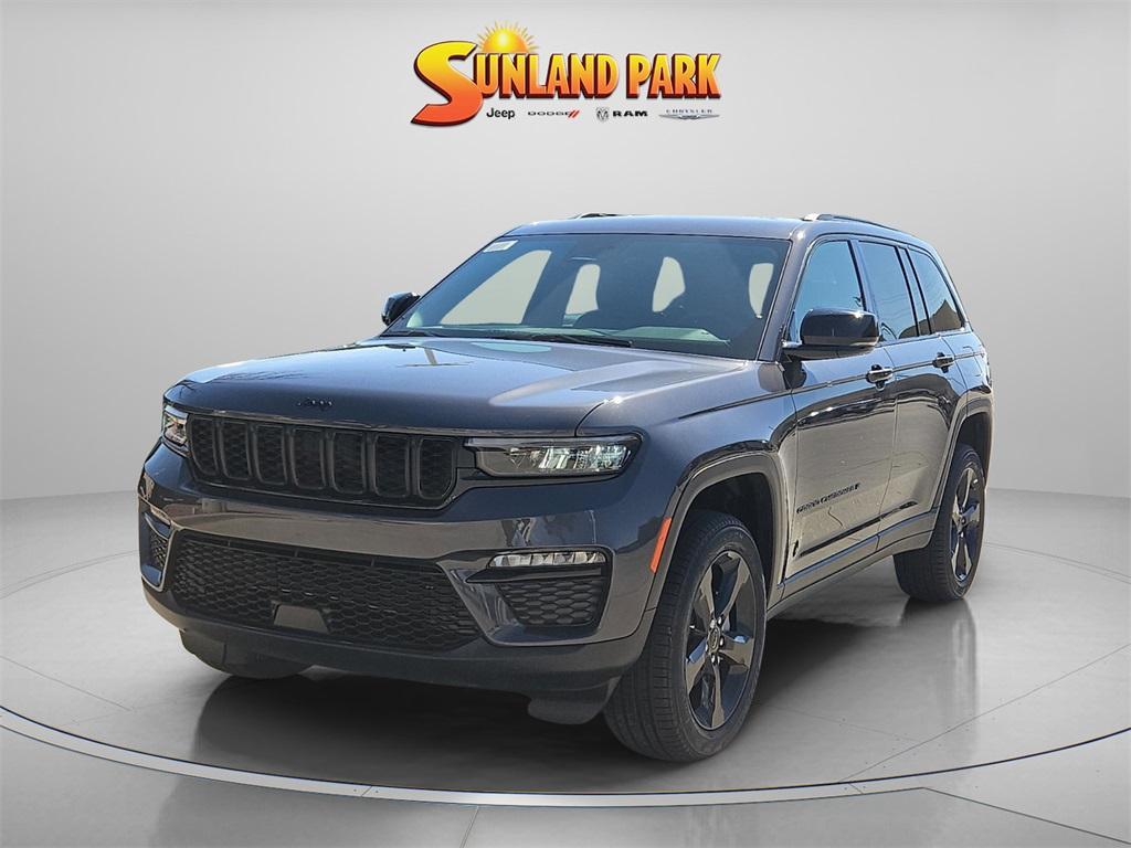 new 2025 Jeep Grand Cherokee car, priced at $46,470