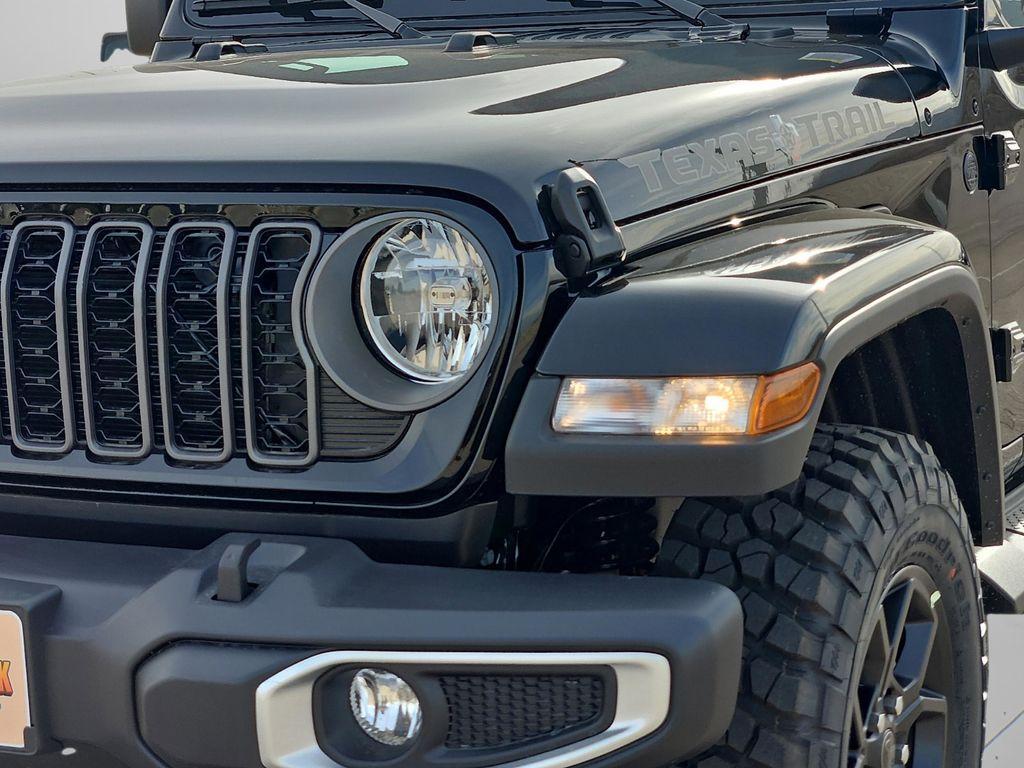 new 2026 Jeep Gladiator car, priced at $46,635