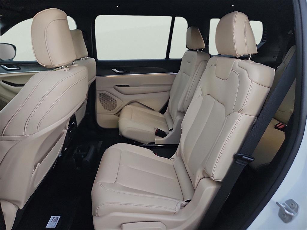 new 2025 Jeep Grand Cherokee L car, priced at $46,515