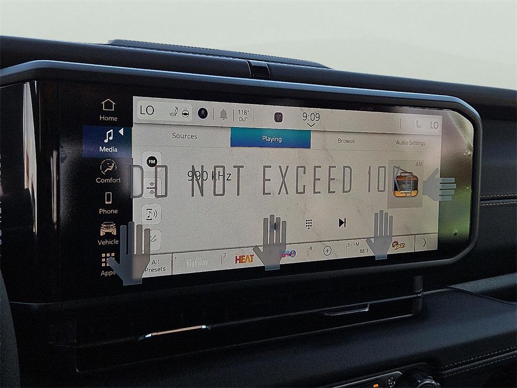 new 2025 Jeep Gladiator car, priced at $45,605