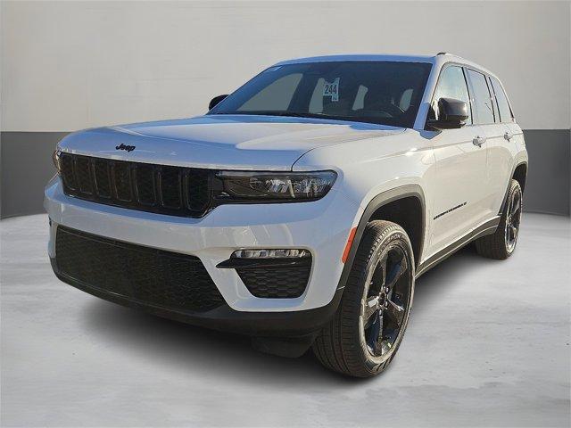 new 2025 Jeep Grand Cherokee car, priced at $46,890