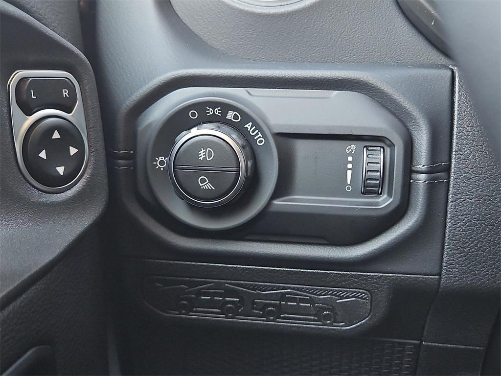 new 2026 Jeep Gladiator car, priced at $48,885