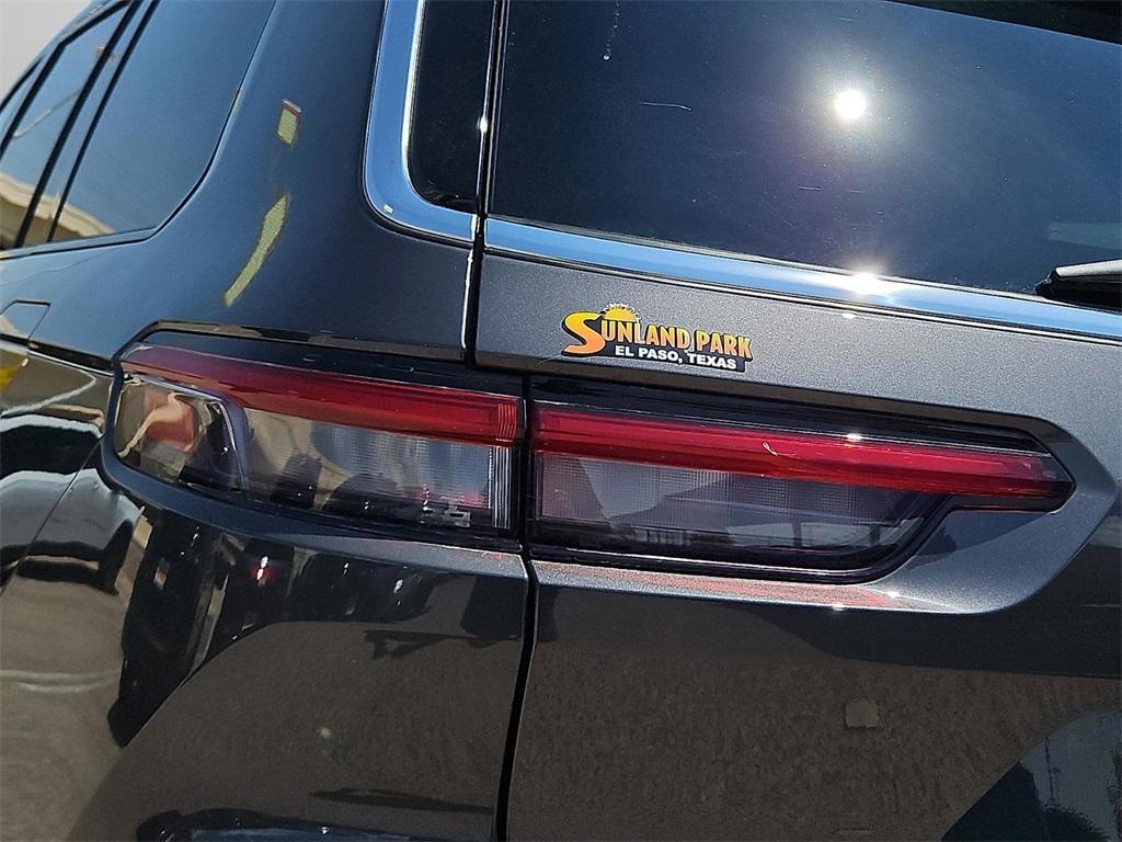 new 2025 Jeep Grand Cherokee L car, priced at $43,495