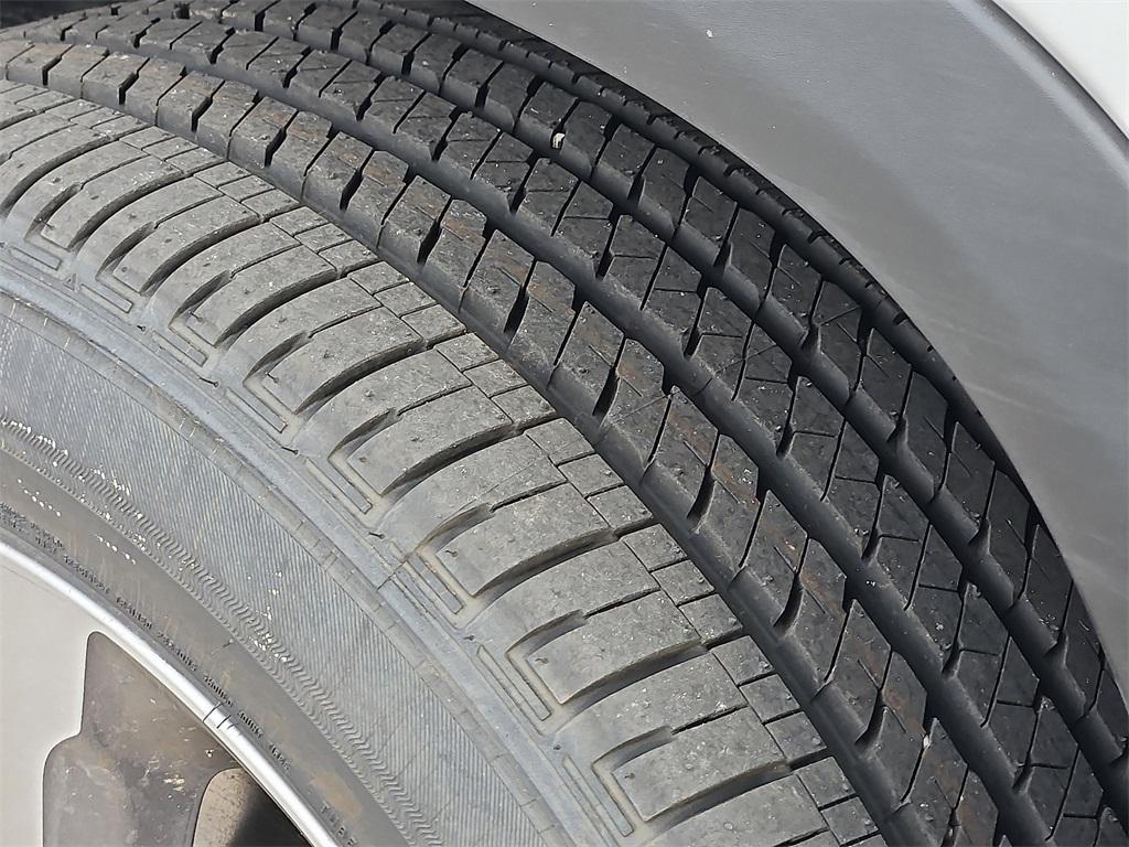 new 2026 Jeep Grand Cherokee car, priced at $46,890