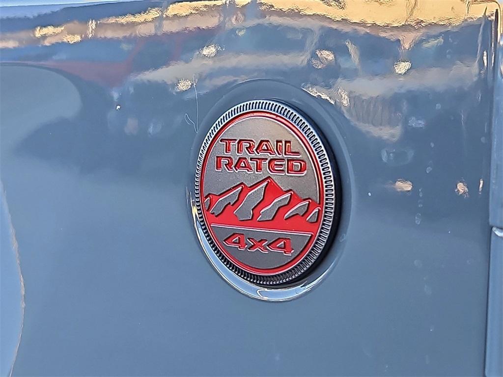 new 2025 Jeep Gladiator car, priced at $51,900