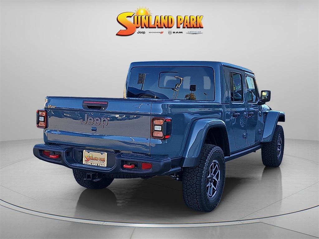 new 2025 Jeep Gladiator car, priced at $51,900