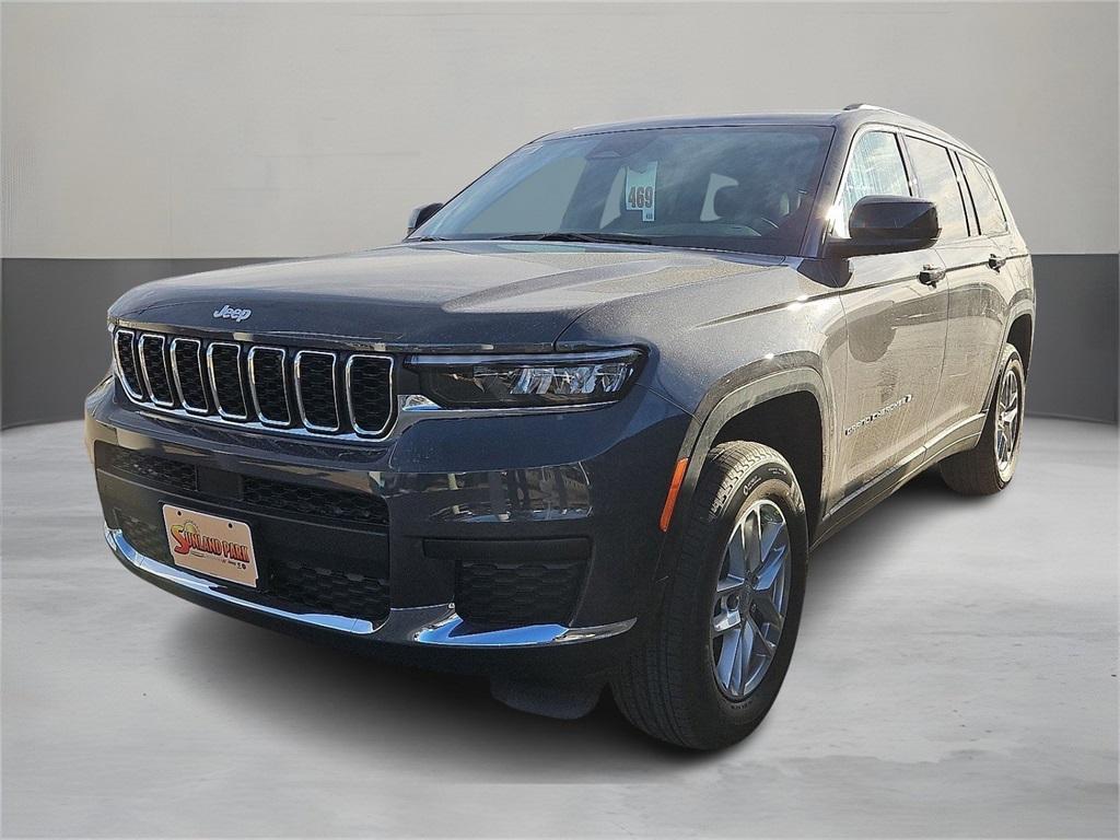new 2025 Jeep Grand Cherokee L car, priced at $39,725