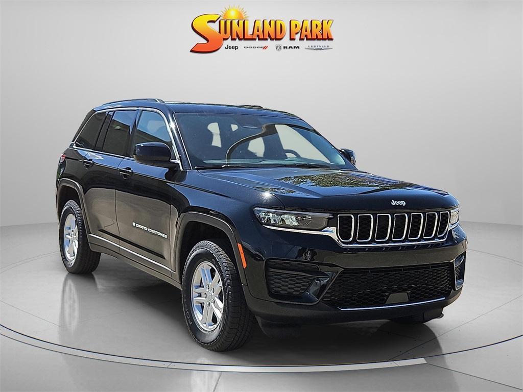 new 2025 Jeep Grand Cherokee car, priced at $36,875