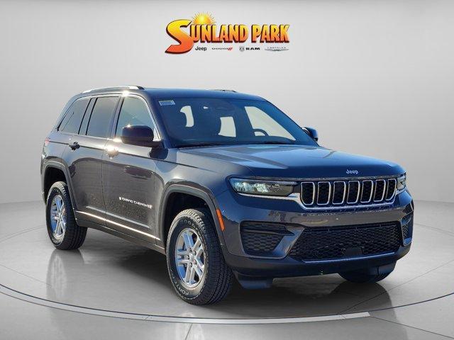new 2025 Jeep Grand Cherokee car, priced at $36,875