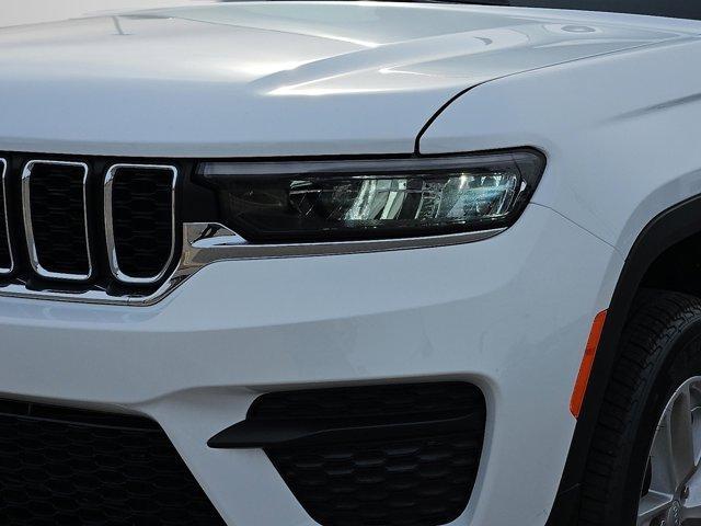 new 2025 Jeep Grand Cherokee car, priced at $41,675