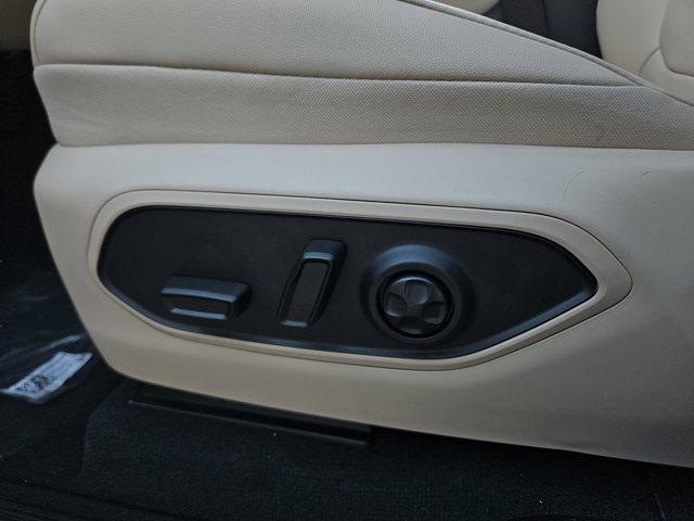 new 2025 Jeep Grand Cherokee car, priced at $46,260