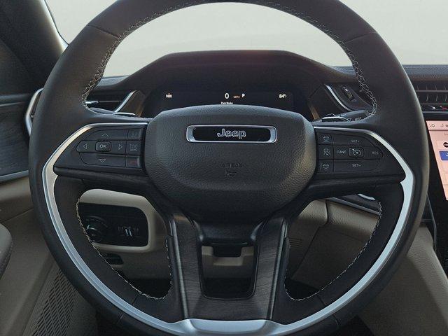 new 2025 Jeep Grand Cherokee car, priced at $46,260